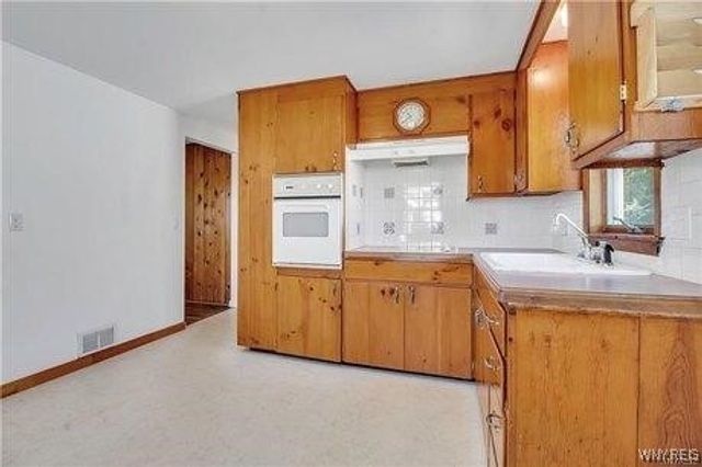 17 Houston Street, Buffalo, NY 14220