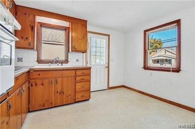 17 Houston Street, Buffalo, NY 14220