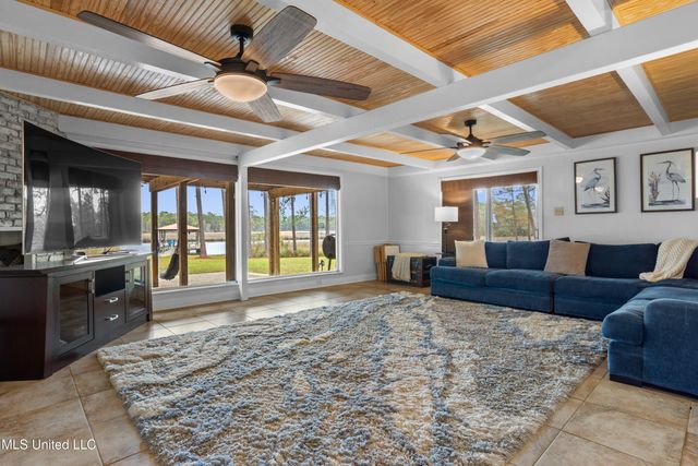 3717 Johnston Road, Gautier, MS 39553