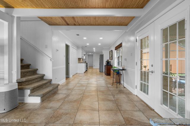 3717 Johnston Road, Gautier, MS 39553