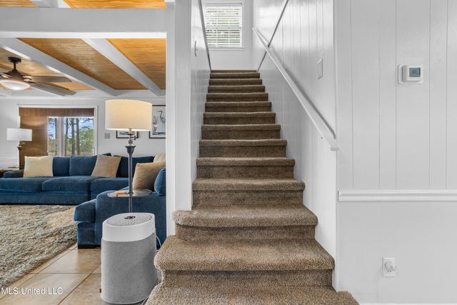 3717 Johnston Road, Gautier, MS 39553