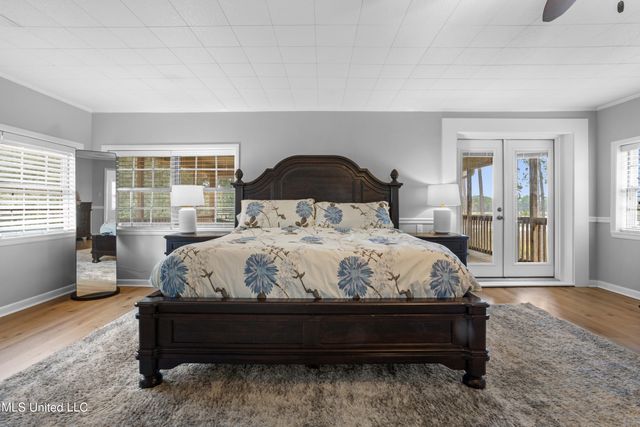 3717 Johnston Road, Gautier, MS 39553