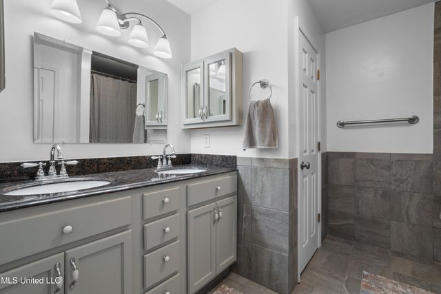 3717 Johnston Road, Gautier, MS 39553