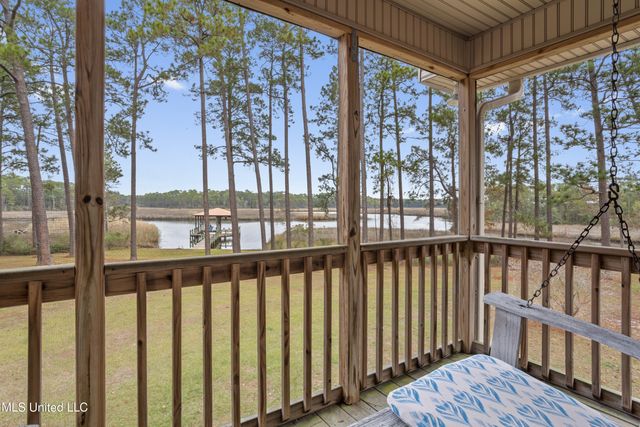 3717 Johnston Road, Gautier, MS 39553