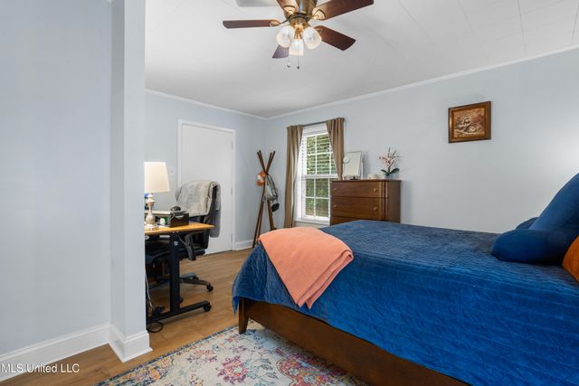 3717 Johnston Road, Gautier, MS 39553