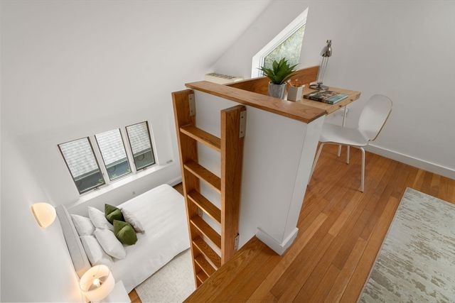 99-101 Larch Rd 99, Cambridge, MA 02138
