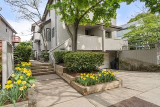 99-101 Larch Rd 99, Cambridge, MA 02138