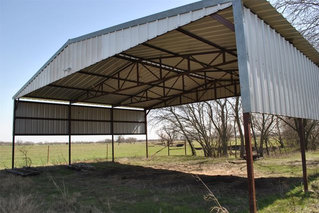 12112 Fm 51, Era, TX 76238