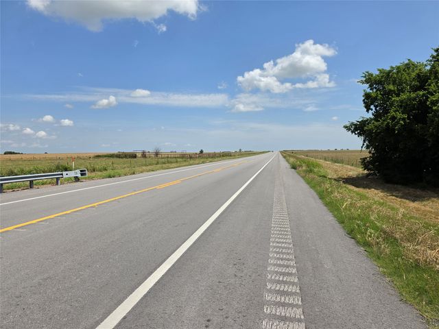 12112 Fm 51, Era, TX 76238