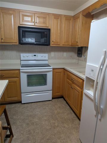 44931 2ND STREET, Deland, FL 32720