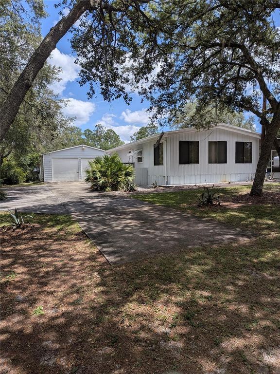 44931 2ND STREET, Deland, FL 32720