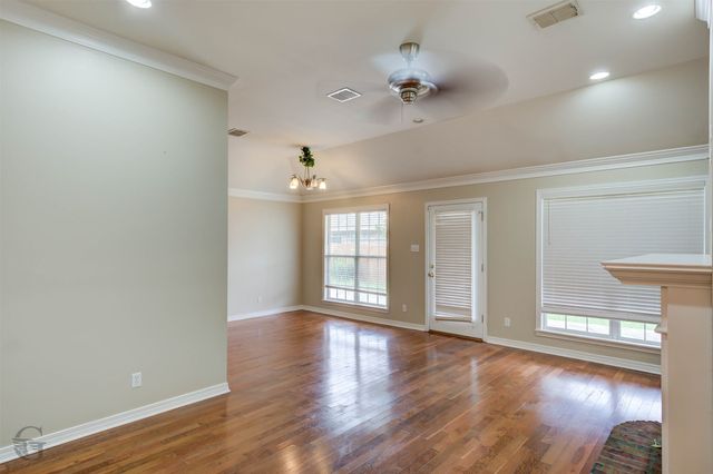 427 Kennie Road, Shreveport, LA 71106