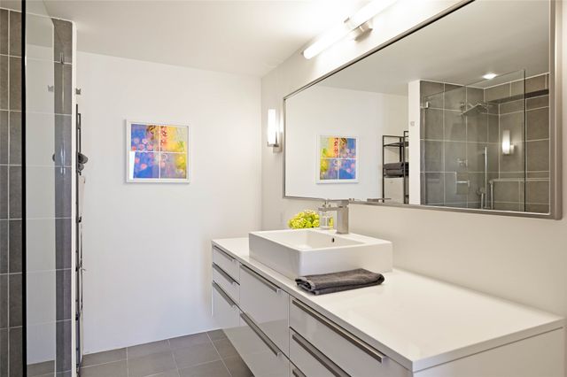 8 Arroyo Pequeno, Santa Fe, NM 87506