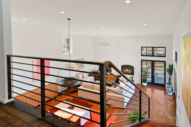 8 Arroyo Pequeno, Santa Fe, NM 87506