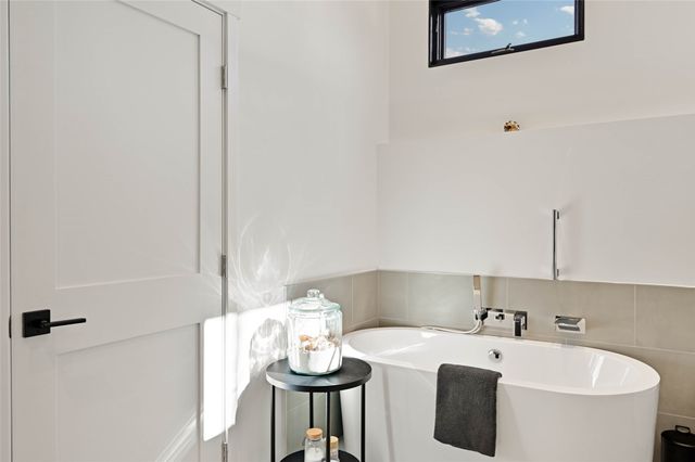 8 Arroyo Pequeno, Santa Fe, NM 87506