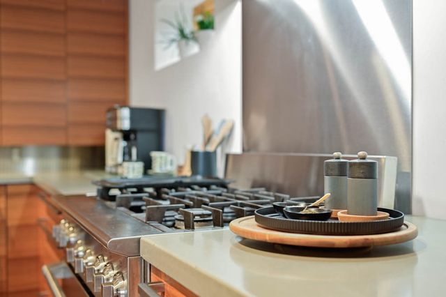 8 Arroyo Pequeno, Santa Fe, NM 87506