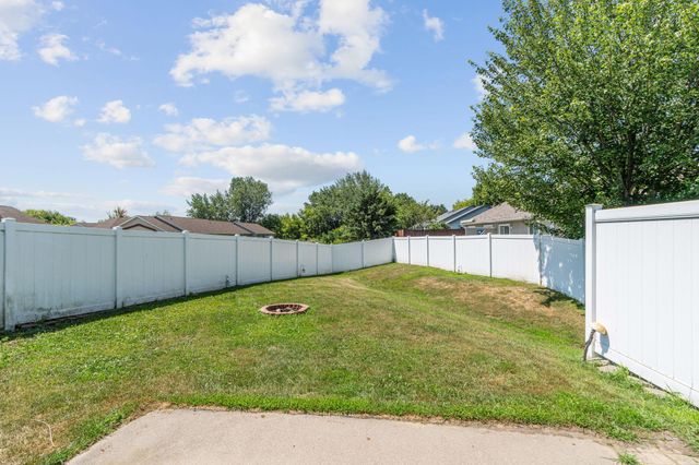 535 Meadows Drive, Hammond, WI 54015