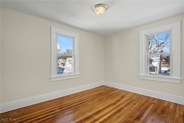 1764 10th Street, Cuyahoga Falls, OH 44221