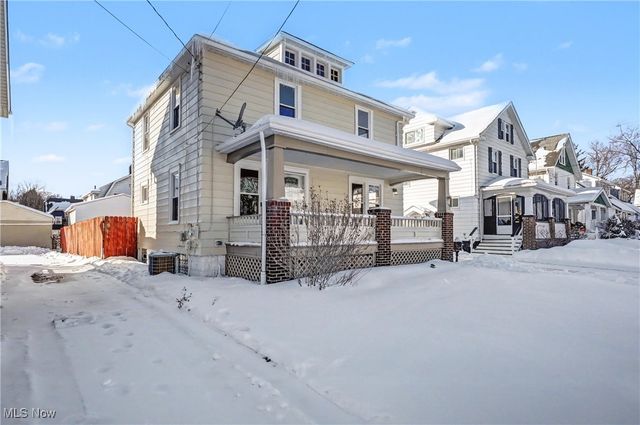 1764 10th Street, Cuyahoga Falls, OH 44221