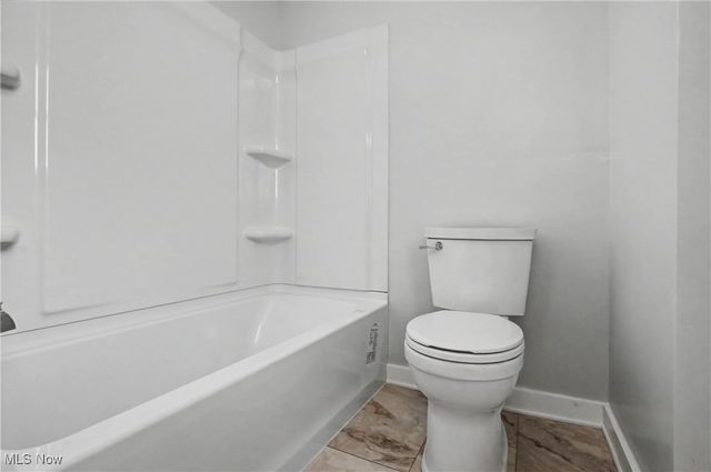 1764 10th Street, Cuyahoga Falls, OH 44221