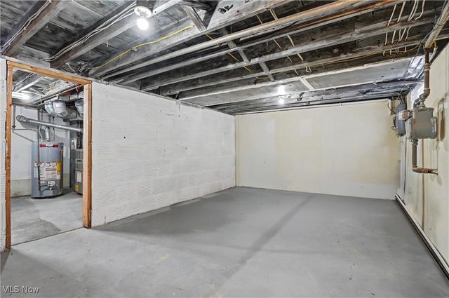 1764 10th Street, Cuyahoga Falls, OH 44221