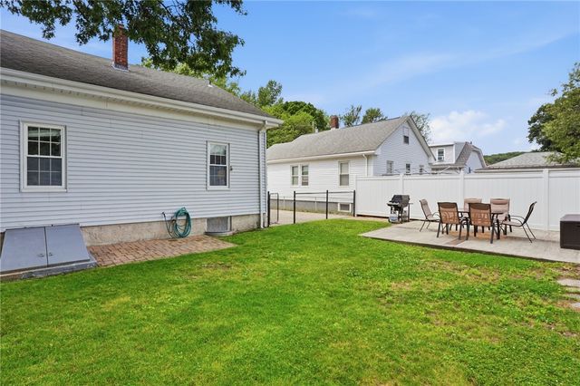 31 Cecile Street, Lincoln, RI 02865