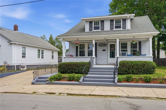 31 Cecile Street, Lincoln, RI 02865
