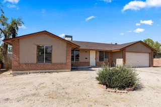 4520 W Lynn Circle, Tucson, AZ 85741