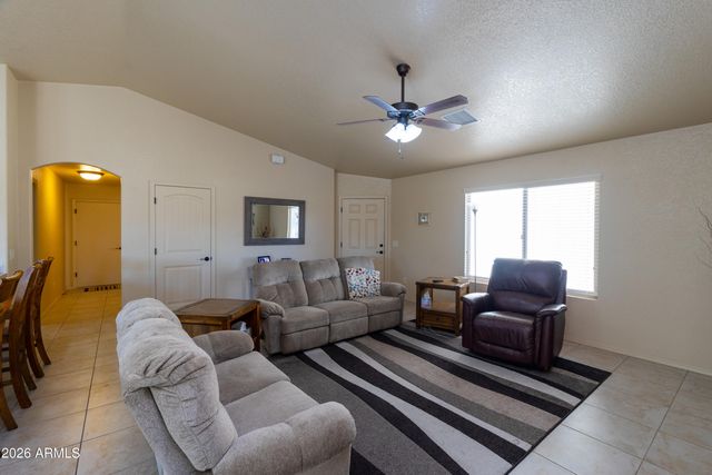 1573 Braddock Drive, Sierra Vista, AZ 85635