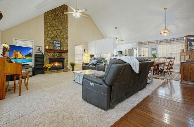 1260 Fields Chapel Road, Canton, GA 30114