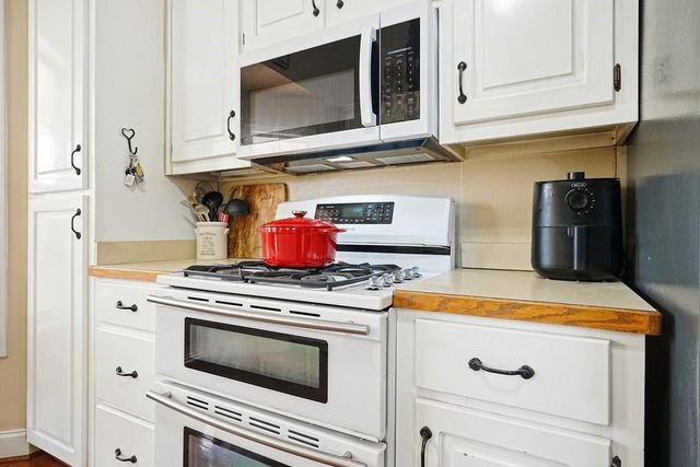 1260 Fields Chapel Road, Canton, GA 30114