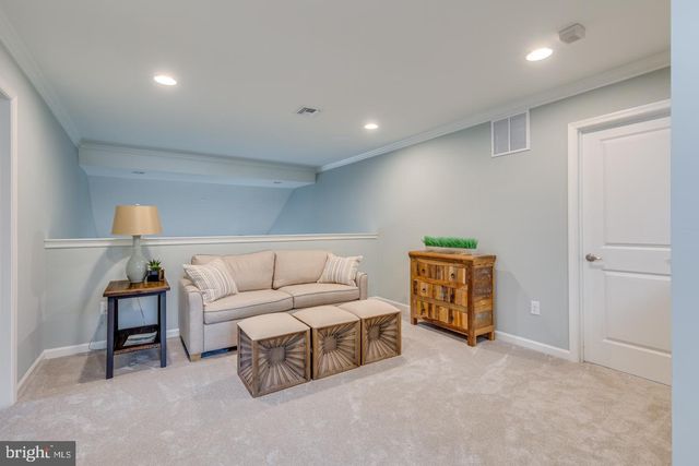 3797 DORCHESTER DR, Williamstown, NJ 08094