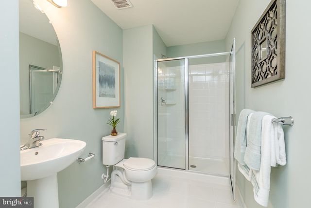 3797 DORCHESTER DR, Williamstown, NJ 08094