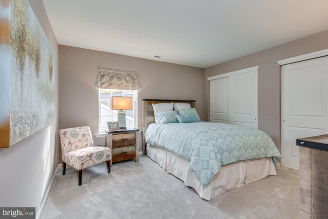 3797 DORCHESTER DR, Williamstown, NJ 08094