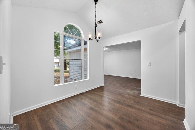 633 Sandys Lane SE, Atlanta, GA 30354