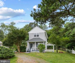 5 NEPTUNE DR, Frankford, DE 19945
