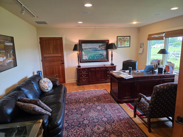 91146 Pioneer Farm Road, Warrenton, OR 97146