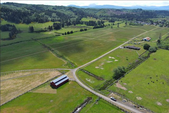 91146 Pioneer Farm Road, Warrenton, OR 97146