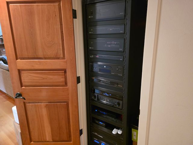 91146 Pioneer Farm Road, Warrenton, OR 97146