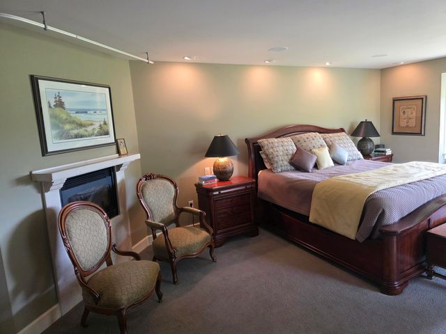 91146 Pioneer Farm Road, Warrenton, OR 97146