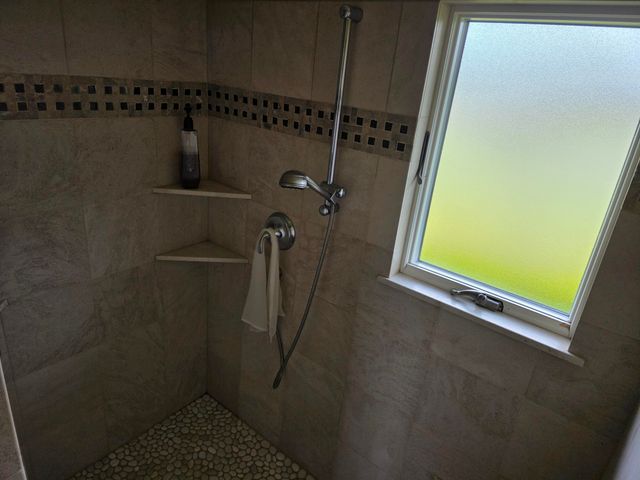 91146 Pioneer Farm Road, Warrenton, OR 97146