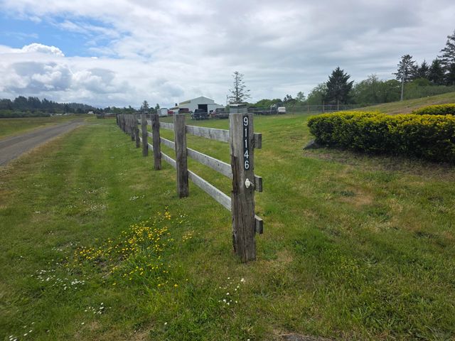91146 Pioneer Farm Road, Warrenton, OR 97146