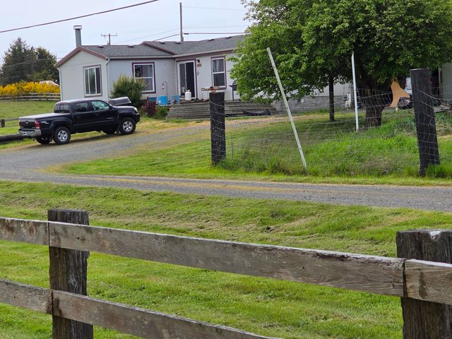 91146 Pioneer Farm Road, Warrenton, OR 97146