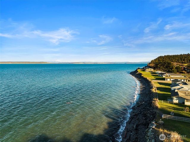 909 55th Street, Port Townsend, WA 98368