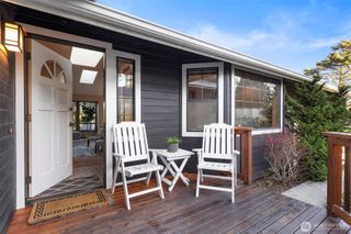 909 55th Street, Port Townsend, WA 98368