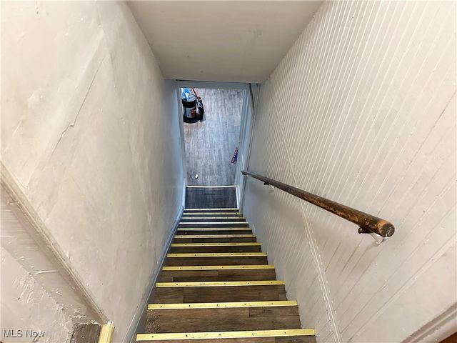 1132 Woodland Avenue NE, Warren, OH 44483