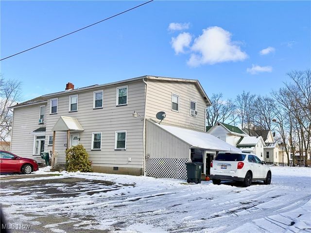 1132 Woodland Avenue NE, Warren, OH 44483