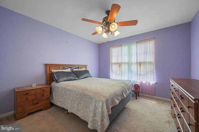 14 W GOLDINGER RD, Dover, DE 19904