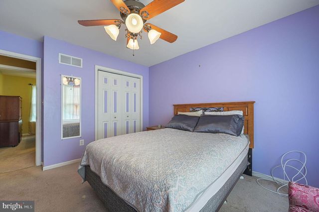 14 W GOLDINGER RD, Dover, DE 19904