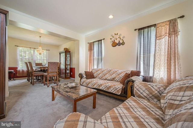 14 W GOLDINGER RD, Dover, DE 19904